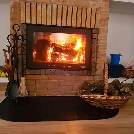 Acogedor Familiar En La Sierra Calderona